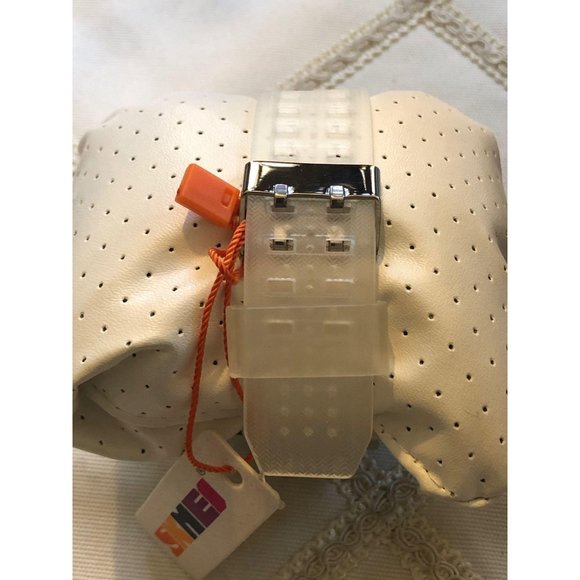 New Military Style watch - Picture 13 of 16